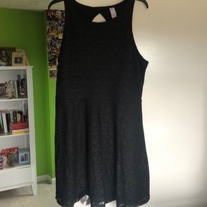 Short black lace dress